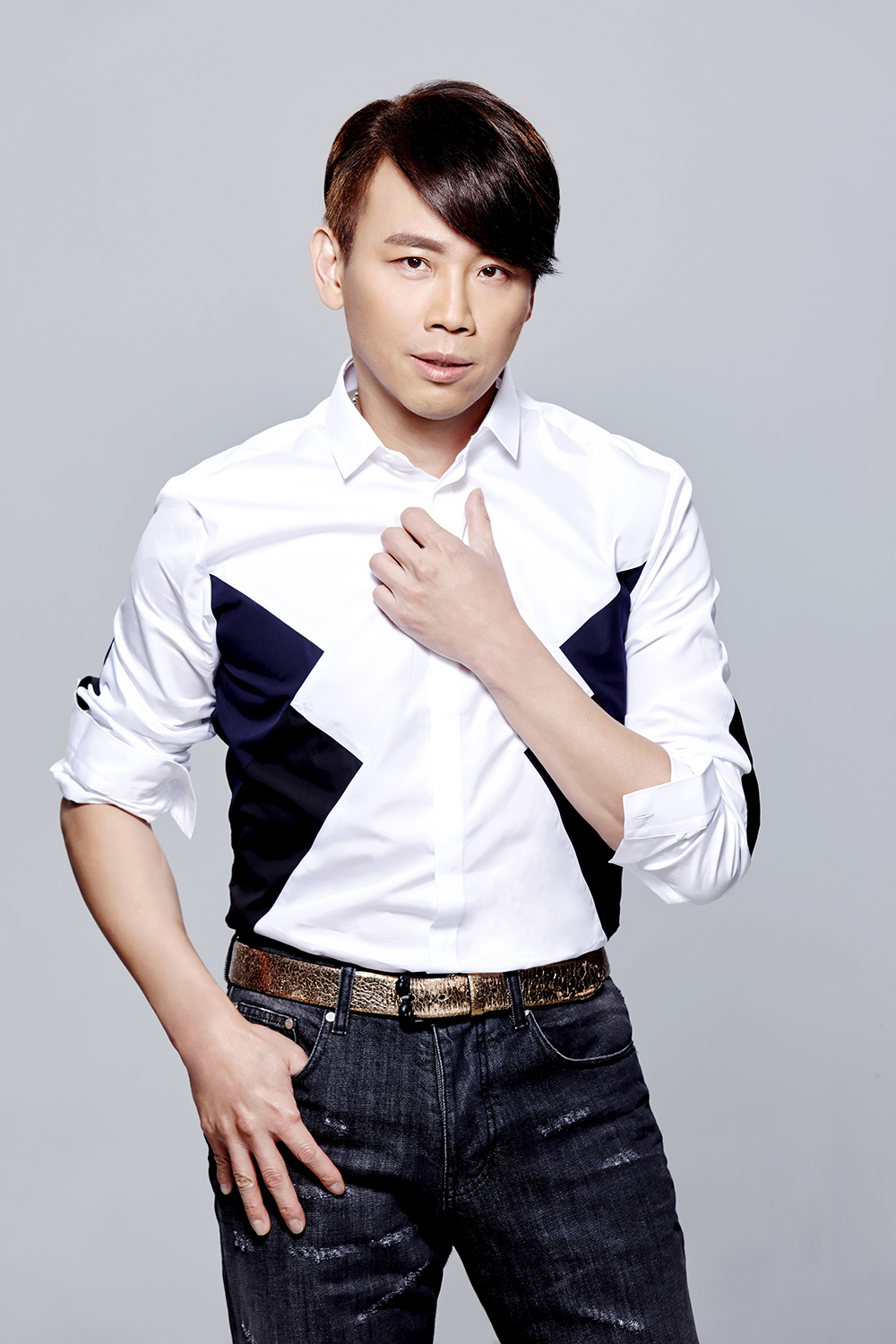 陶喆《黑色星期二》上线 唱出对全世界的爱与关怀