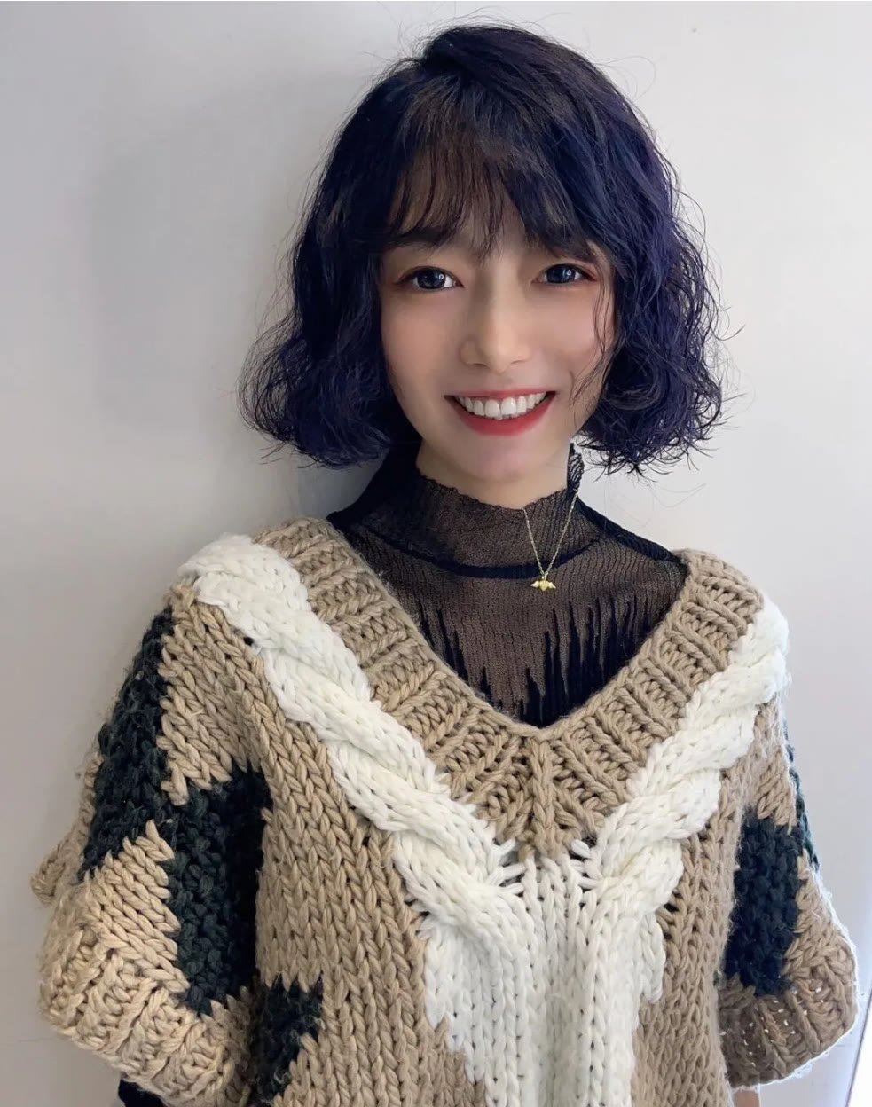 女人过了30岁,烫卷发洋气时尚不落伍,美到让你想不到|落伍|时尚|烫发