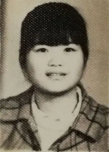 前81班,后80班黑白一寸相片集