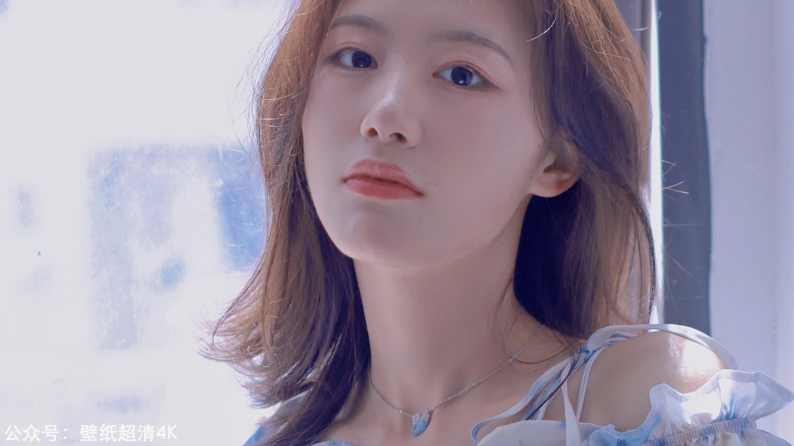 温婉清丽少女迷人抖音上的各种潮图壁纸-美女壁纸 - 壁纸家