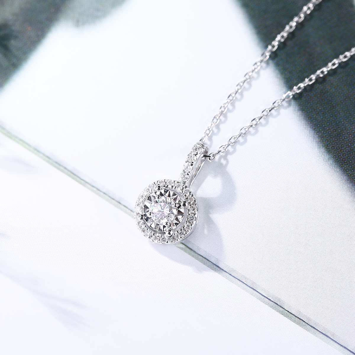 项链莱欧18k白金钻石zahrada花园锁骨吊坠颈饰