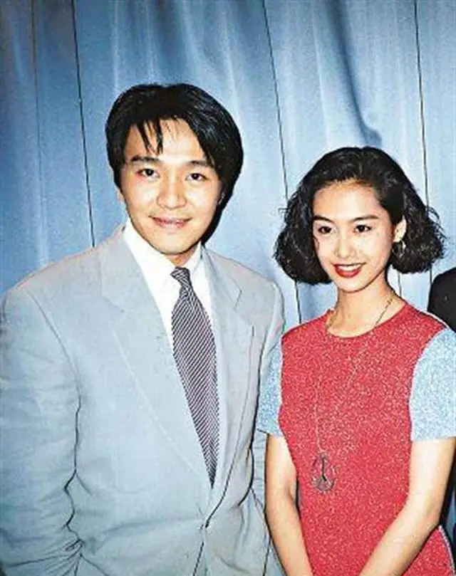 52岁朱茵现状曝光:住深山残屋,开97年破车,网友:活成李子柒!