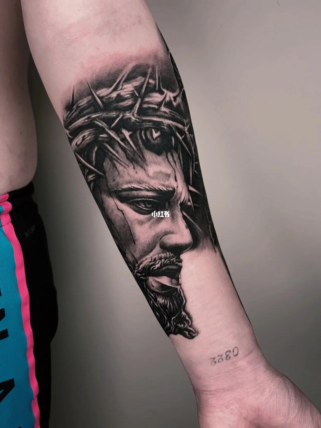今天添加手臂内侧衔接外侧的旧纹身#江门纹身  #写实纹身  #小臂纹身
