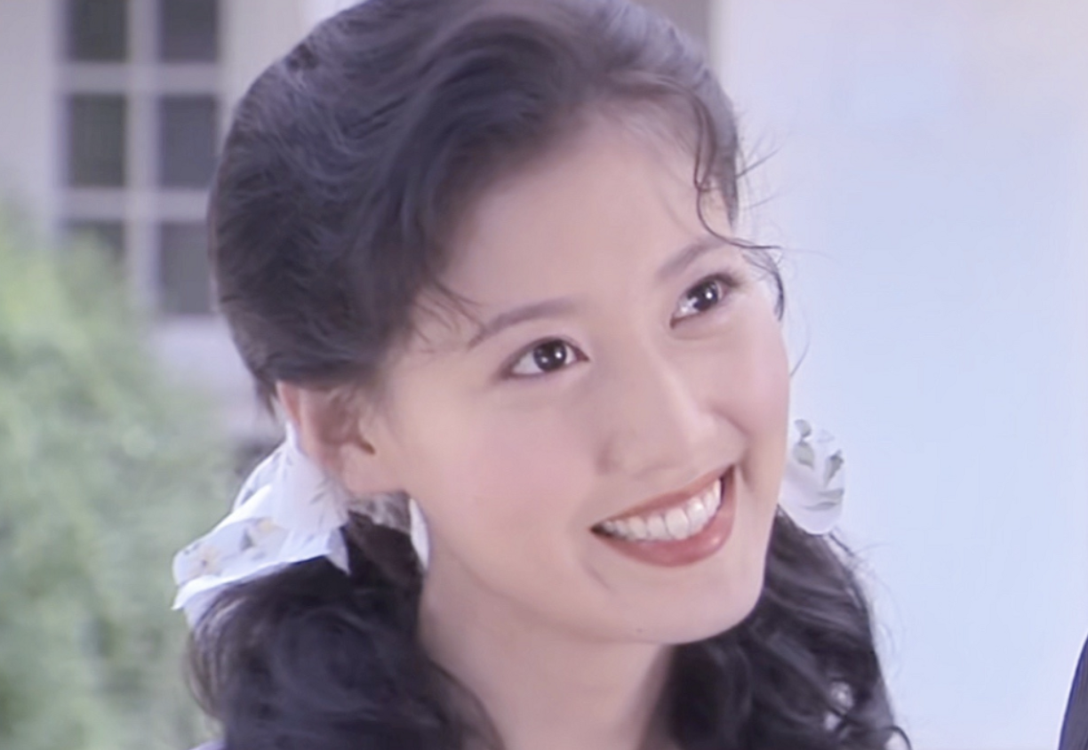 回顾演员高露我这辈子的决定就是为丈夫生下一儿一女