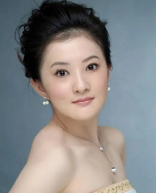 43岁"小婉君"金铭:豪宅单身生活,她是人间清醒的代表