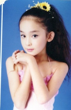 原标题:古力娜扎被曝年龄造假女星发福变老好可怕(组图)原标题:古力