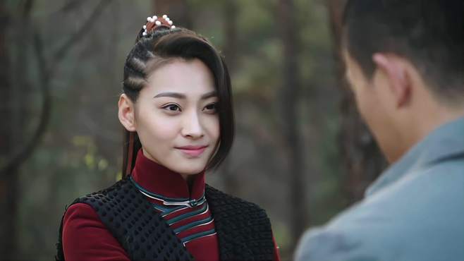 战天狼:女土匪看上八路团长,不料团长要离开,跟她辞别!