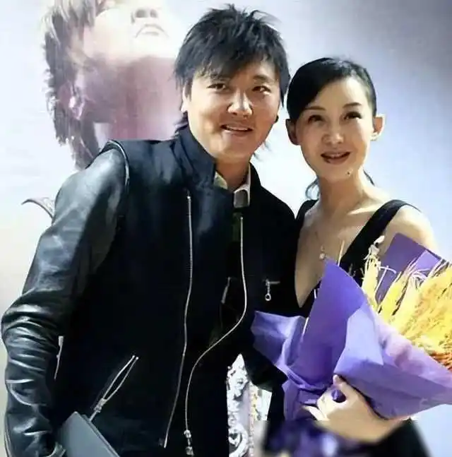 15年后,再看孙楠现任妻子潘蔚的现状,才明白买红妹的精明