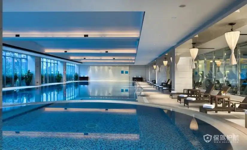 现代风格星级酒店游泳馆装修效果图