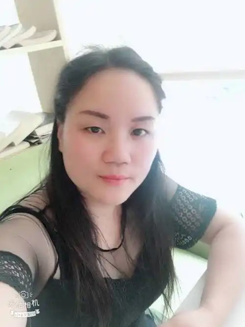39岁离异女征婚照片(id:1606723)_广东深圳征婚交友_我主良缘网