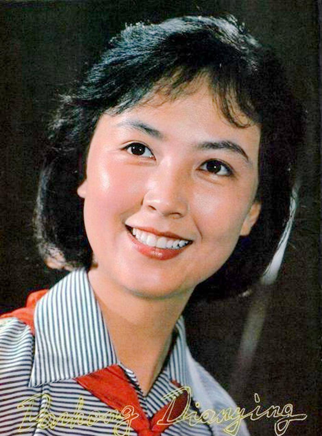 上影厂演员赵静最新现身,六天前,还在孙道临铜像揭幕时诵读诗歌_电影