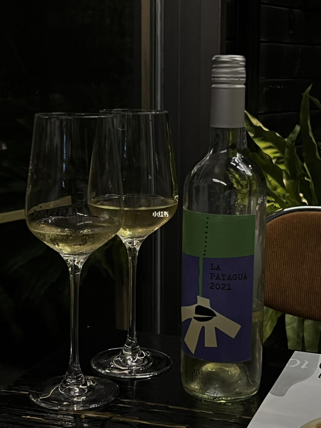 1061酒瓶空了可我还不想回家