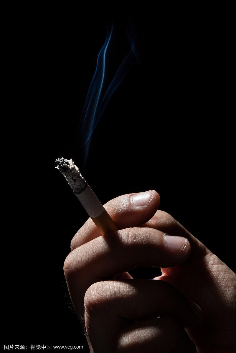 香烟抽烟手部特写