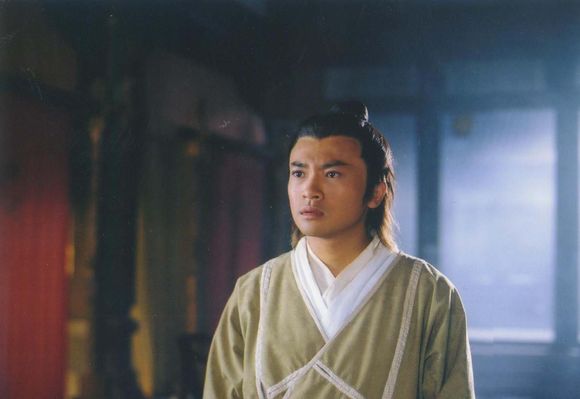 张无忌(苏有朋饰)点击此处查看其它图片