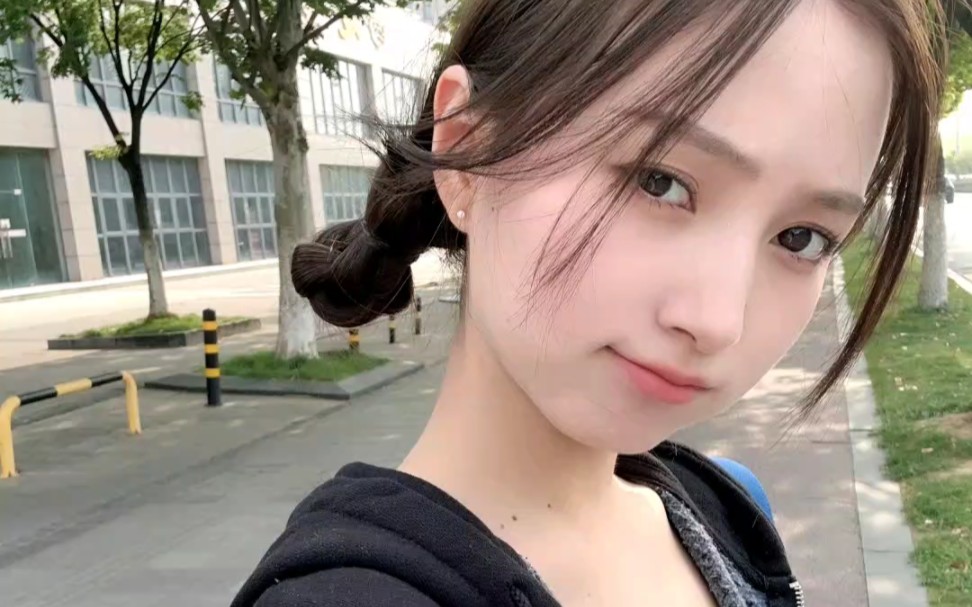 牛欣欣,如果思念有声的话风替我告白了千万次