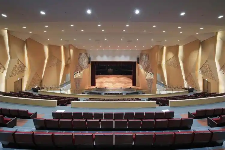 bim建筑台湾中央大学多功能大礼堂潘冀联合建筑师事务所