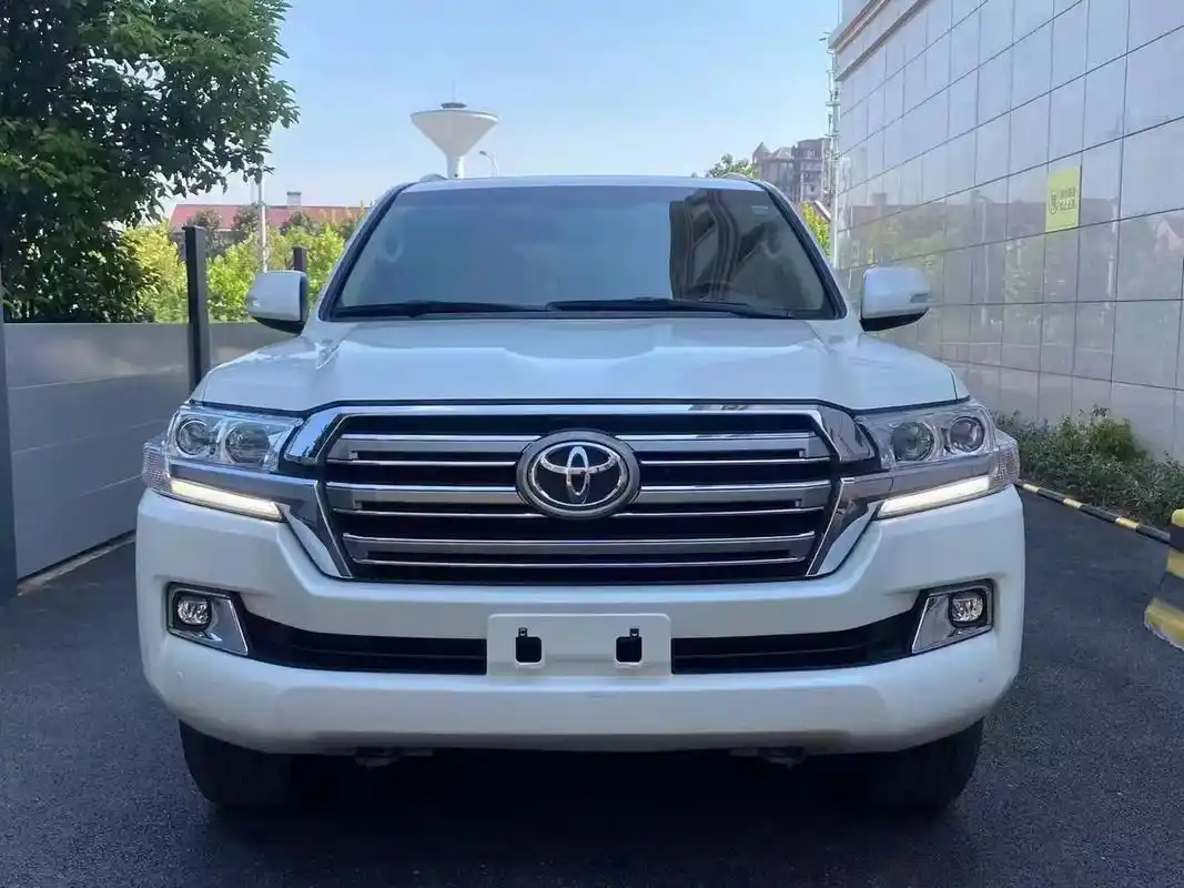 继续新到18年中东版丰田酷路泽5700v8, - 抖音
