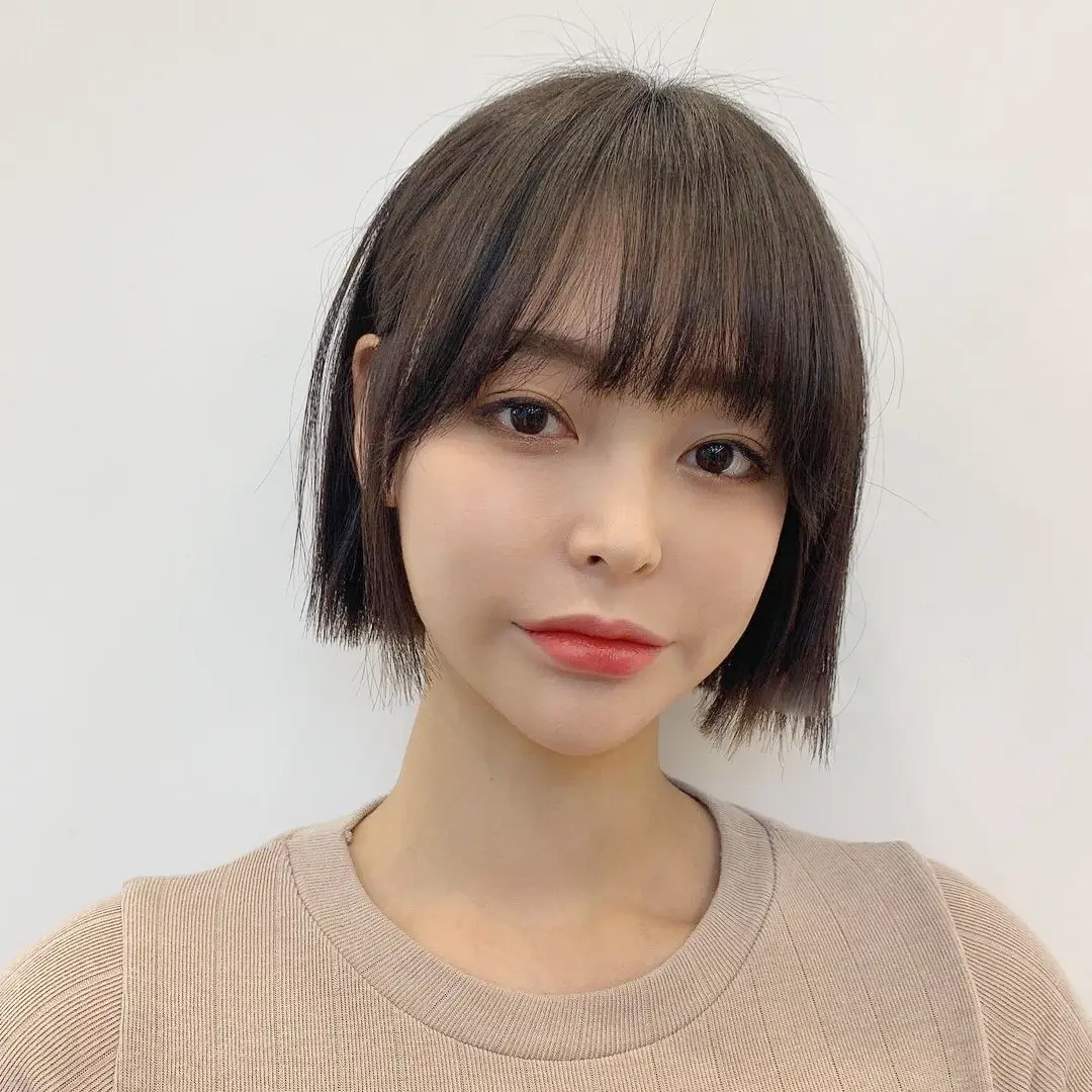 夏季必备发型,推荐2021年流行的5款利落小短发 ,减龄好打理