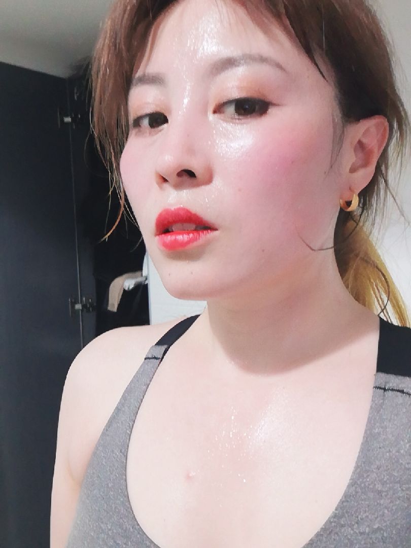 流汗的女人最美丽