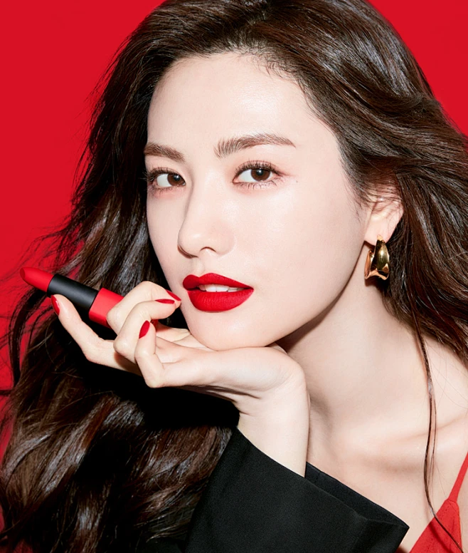 彩妆大气模特口红