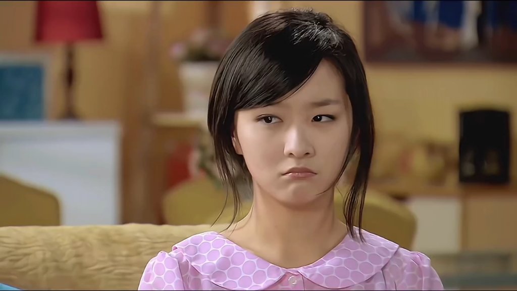 爱情公寓这么多美女我还是喜欢心凌这个传统女孩