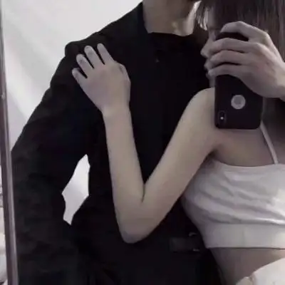 又污又好看的情侣头像高清真人部位情头污