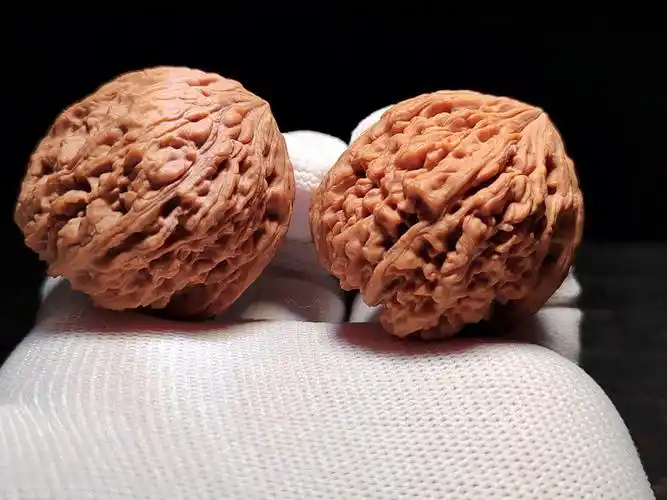 对歪墩子南疆,味道满满#南将石  #文玩核桃  #南疆石  #逐鹿南疆