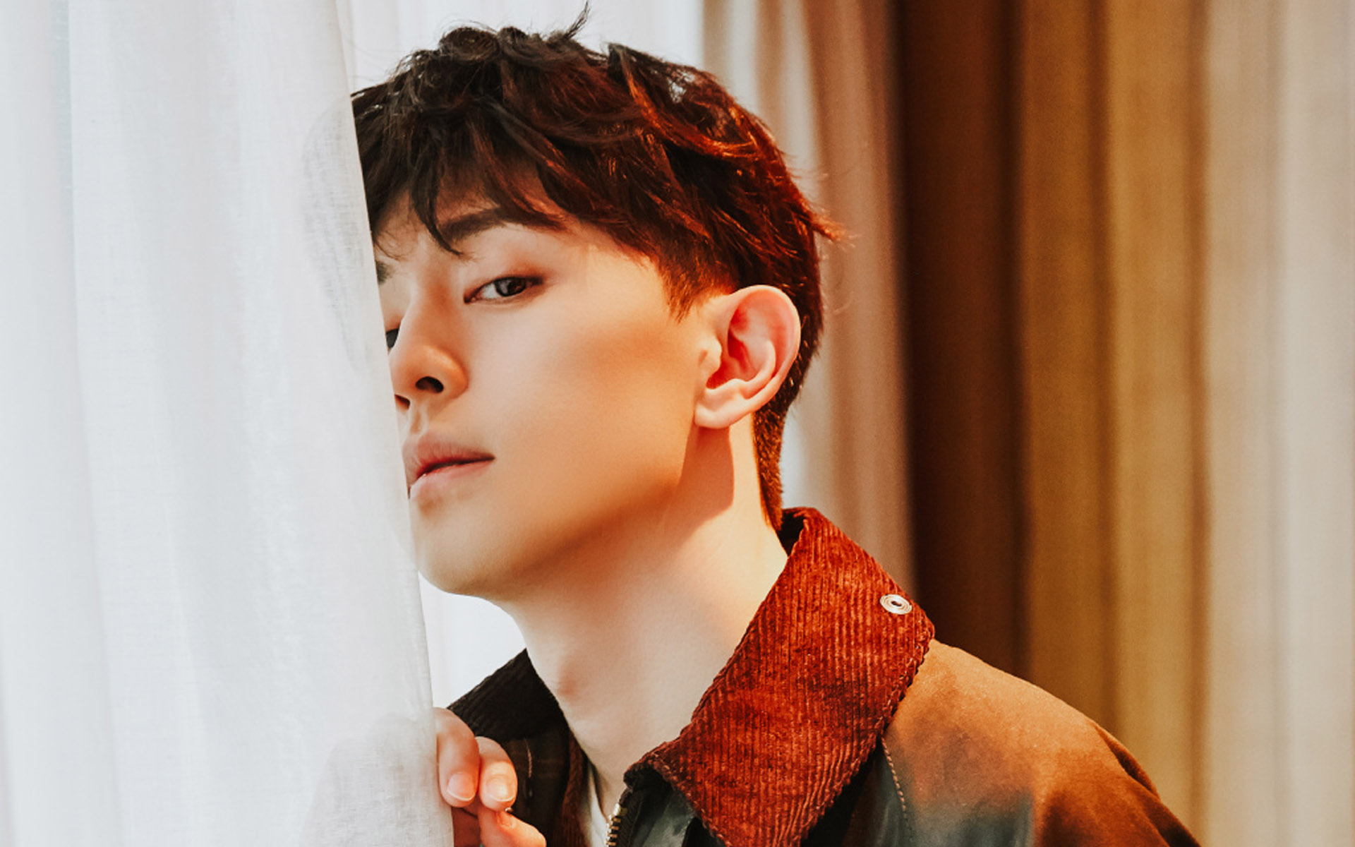 邓伦帅气有型写真图片桌面壁纸