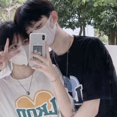 最新抖音情侣头像一男一女超甜情头真人唯美浪漫微信头像