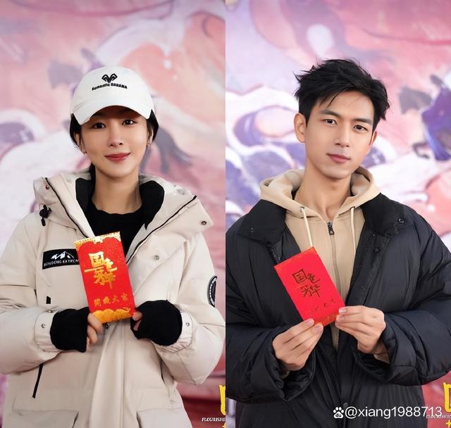 杨紫和李现二搭新剧,刚出现代拍被抓事件,同一天捧脸路透火了