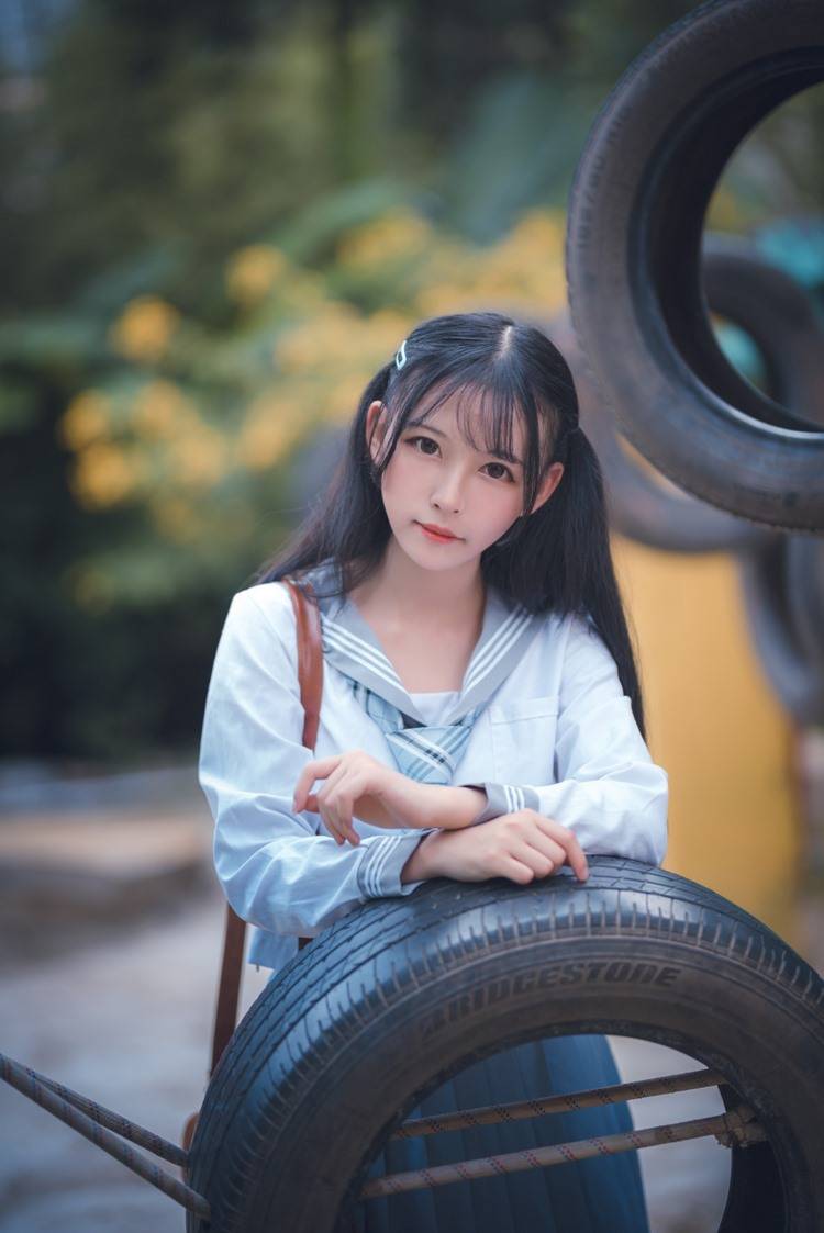 甜美女孩双马尾长发之美