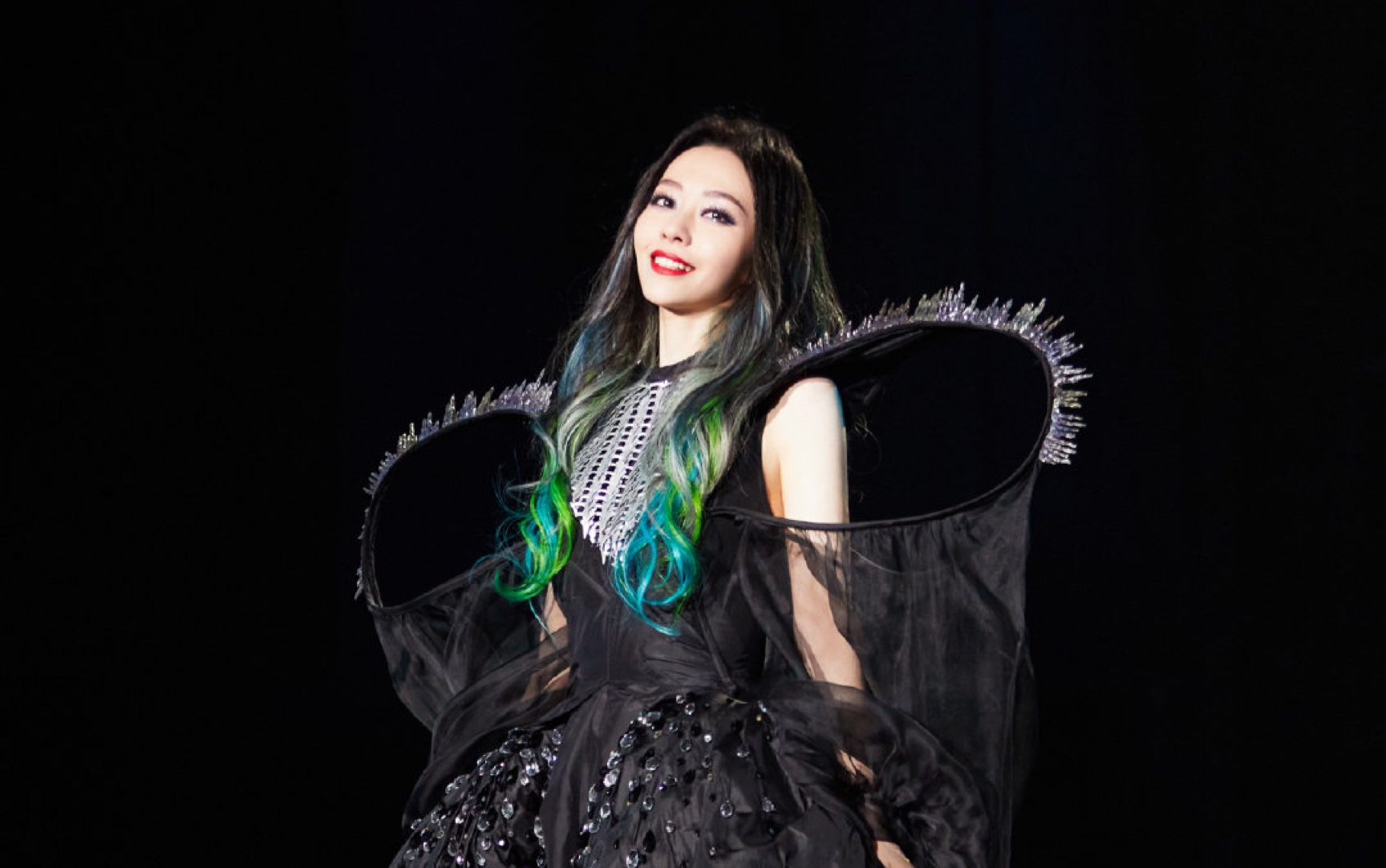 张靓颖【光2023巡回演唱会 长沙站】最初的爱