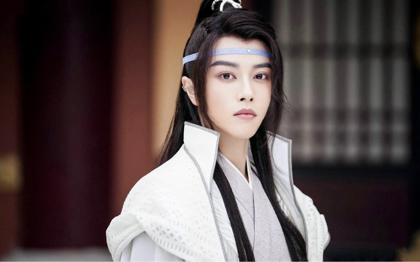 邢恩女扮男装以后女扮男装请按这个标准来不要换件衣服戴个帽子糊弄我