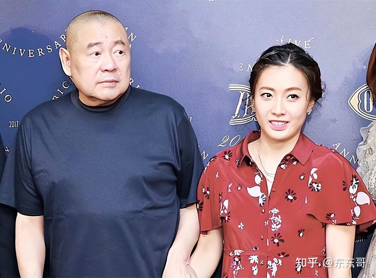 刘銮雄风流事:女星一网打尽,被讽"绝育的狗"!