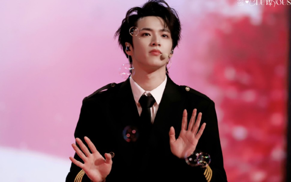 【刘耀文】舞台上闪闪发光的国王,又美又帅又可爱又霸气