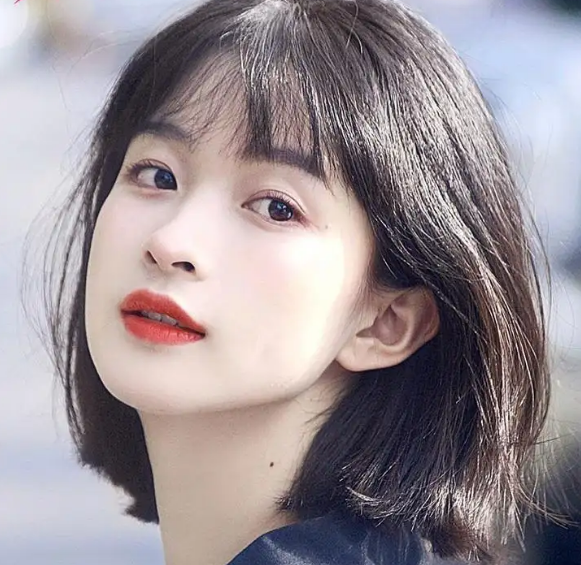 适合瓜子脸的短发发型女