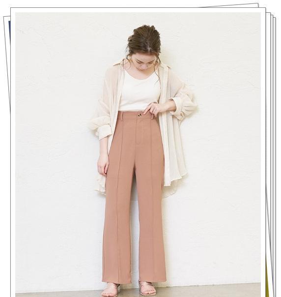 夏季米色衣服的搭配示例适合轻熟女人的典雅温柔造型