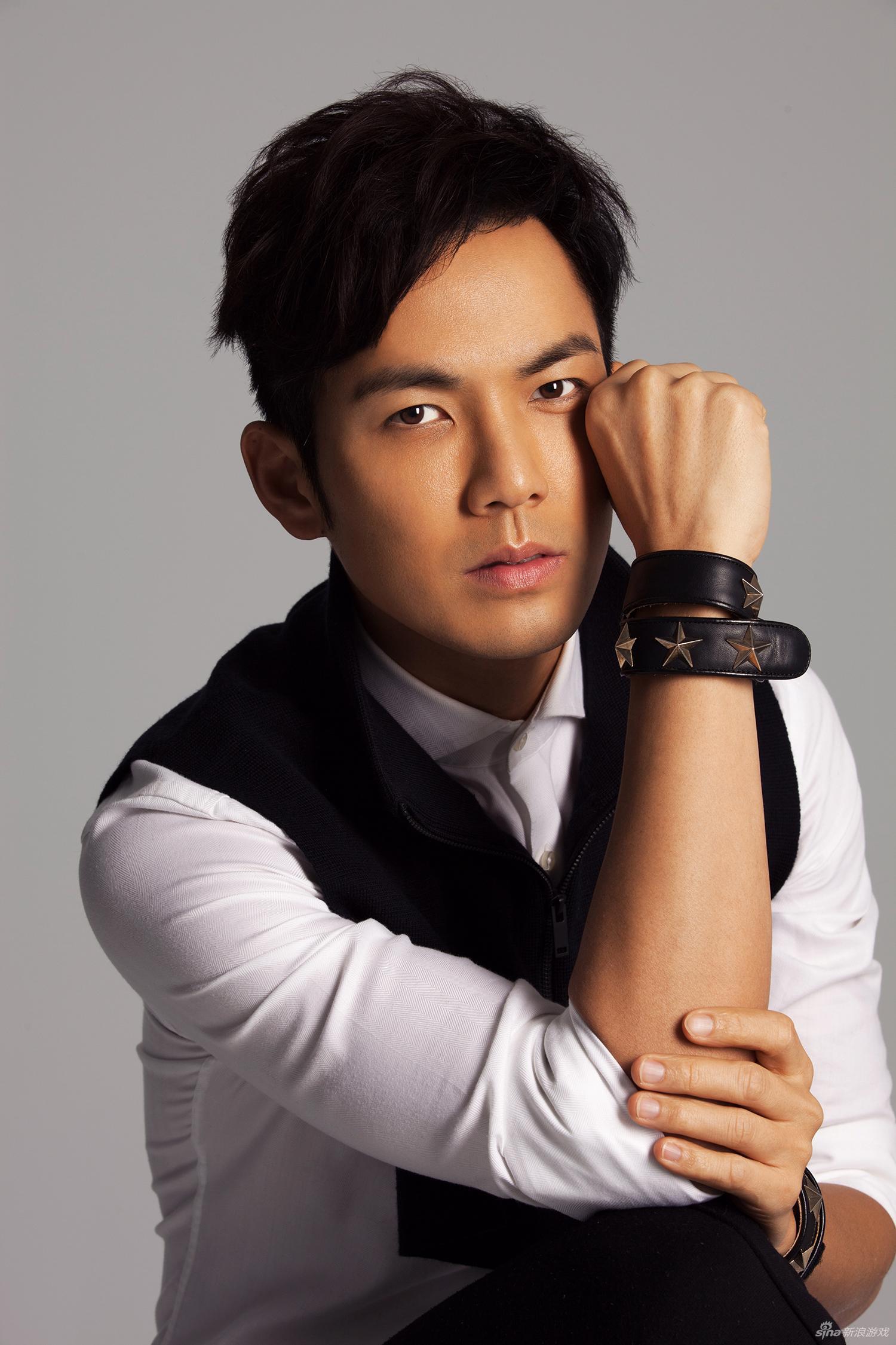 钟汉良携十亿豪礼贺七夕 天涯明月刀今日开放性测试