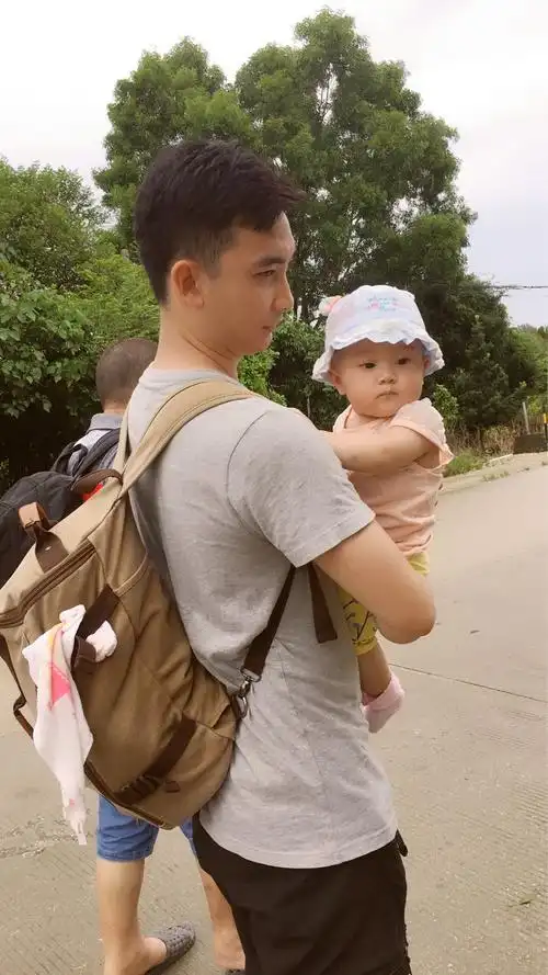 陈小朵你要一岁了