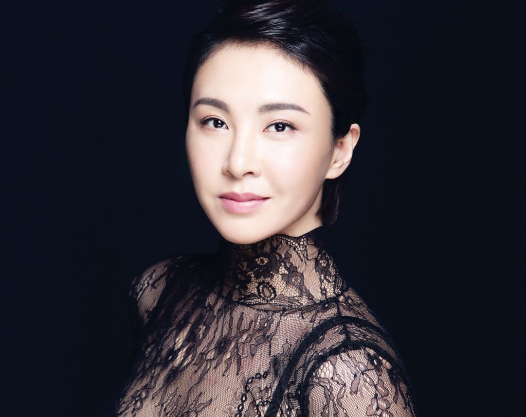 封面人物雕琢美丽与青春的女神赵琼