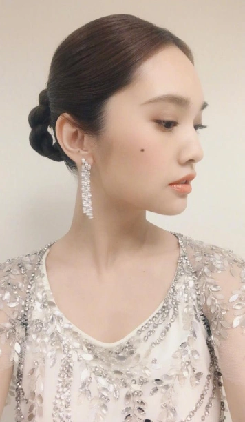 杨丞琳赞蔡健雅糕点手艺:不开店对不起才华