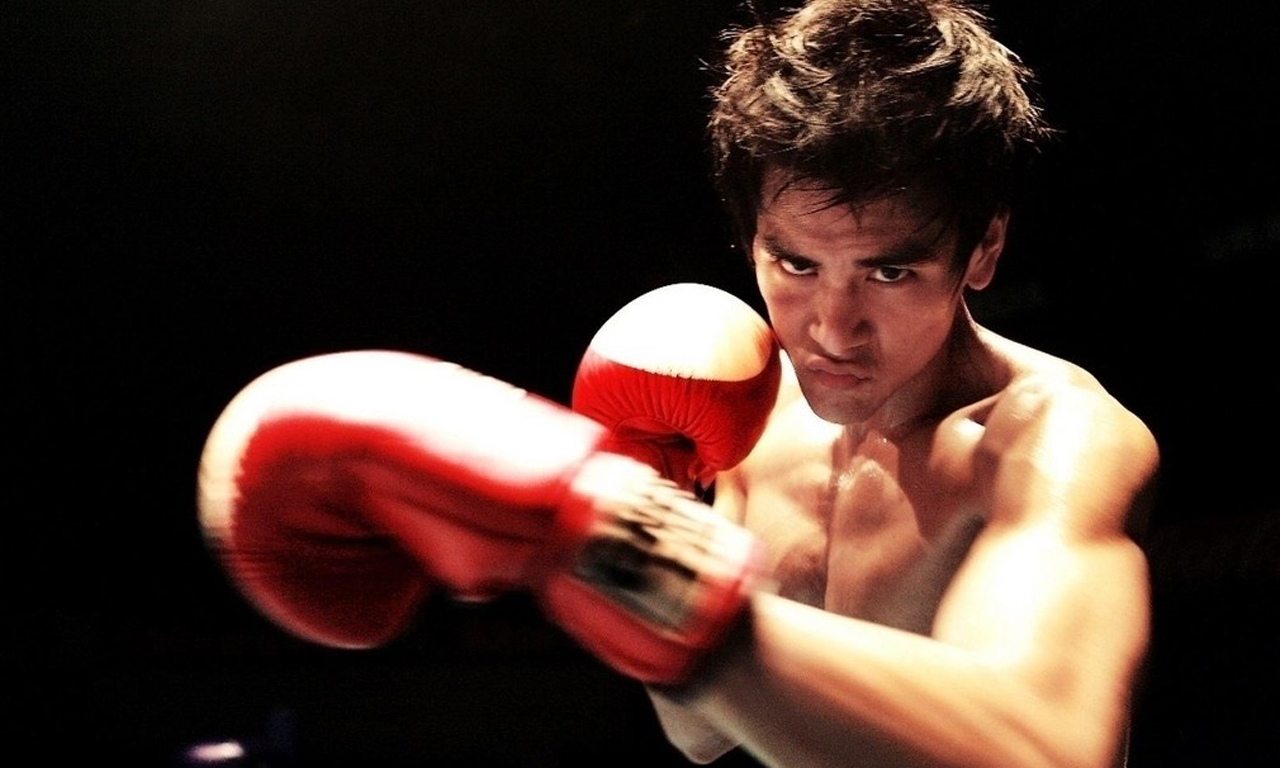 有种"整容"叫做彭于晏留长发,硬汉形象消失,化身小鲜肉