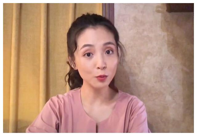 27岁吴倩眼眶凹陷太显老,被质疑生娃后难掩疲态