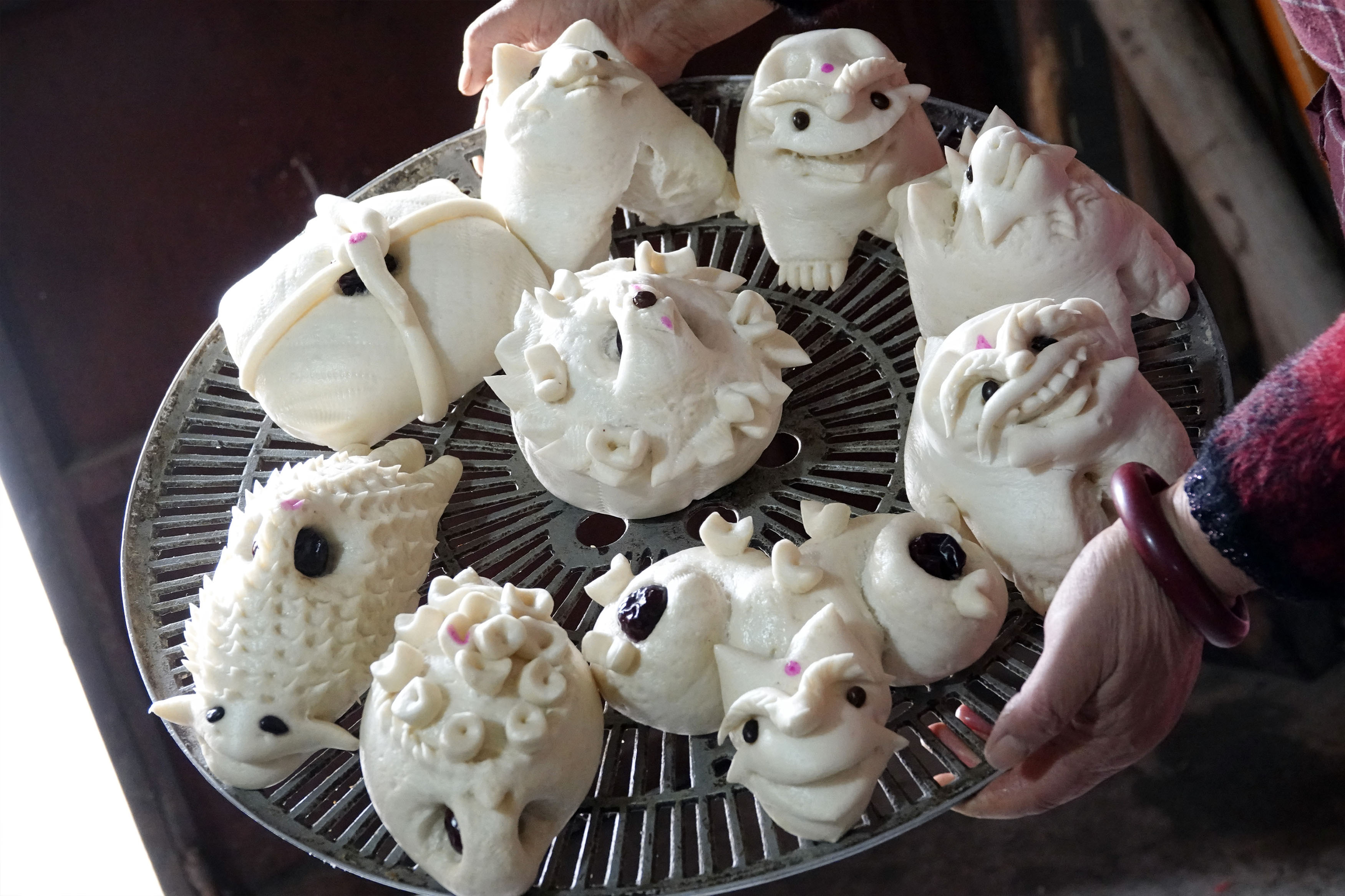 山西晋南巧手蒸花馍欢喜闹元宵