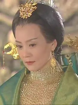 吕后(刘雪华饰演)