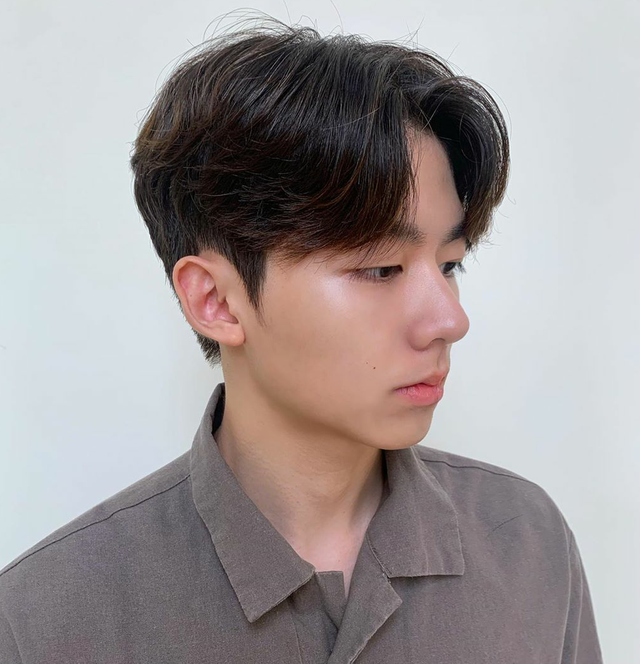 男生帅气发型推荐