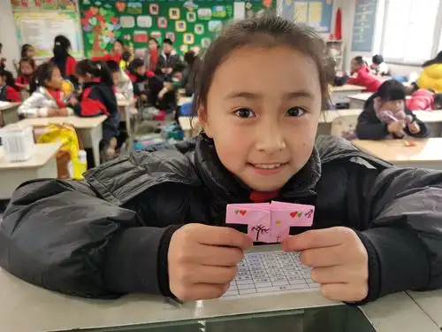东湖小学拓展活动之趣味折纸