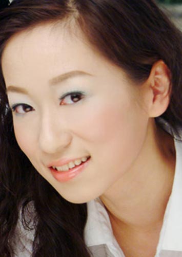 > 正文   海蓝的个人档案   姓名:海蓝    出生年月日:1983-3-2