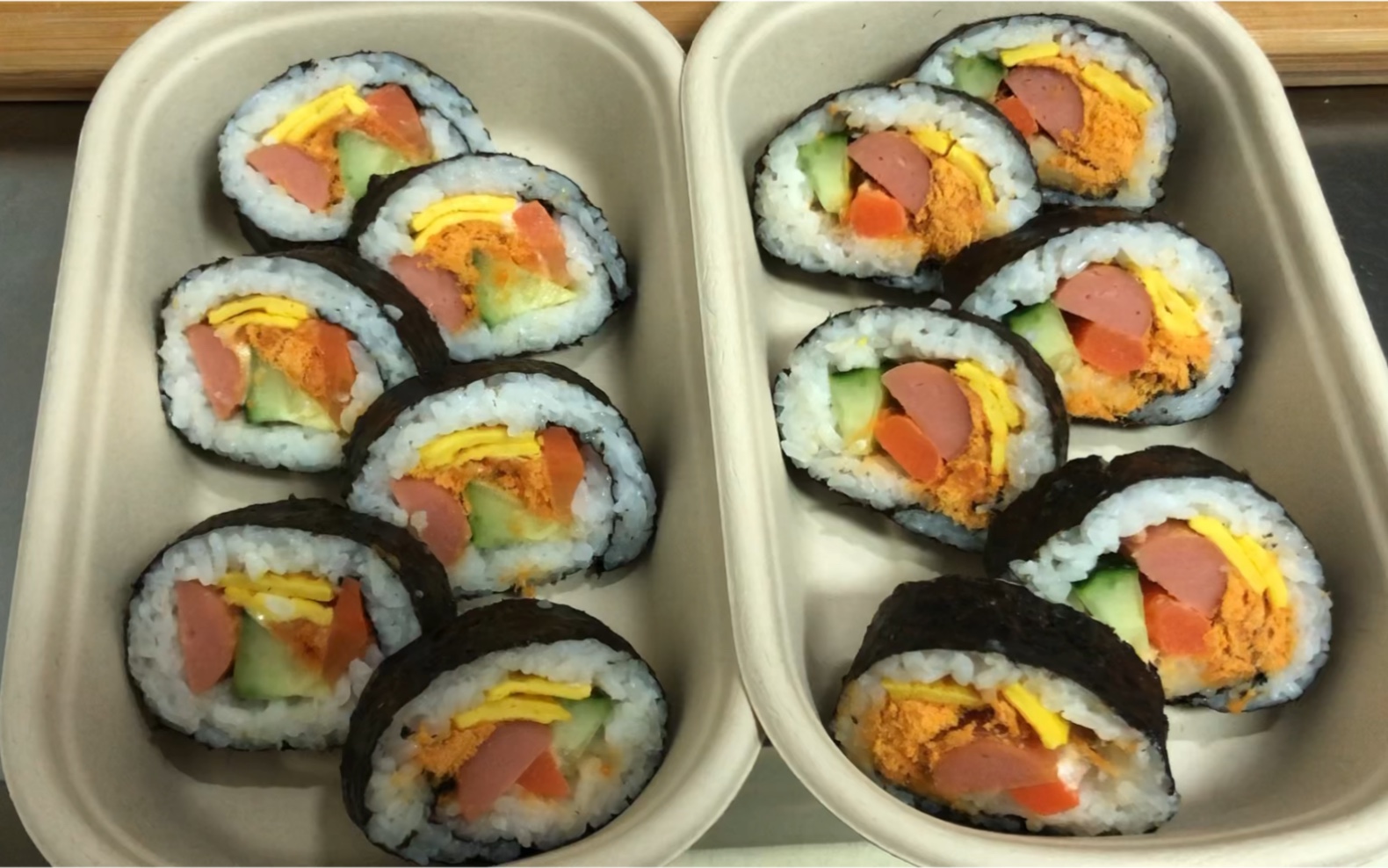 寿司/紫菜饭团:简单易做又美味! 不知道吃什么的时候可以试试_哔哩哔