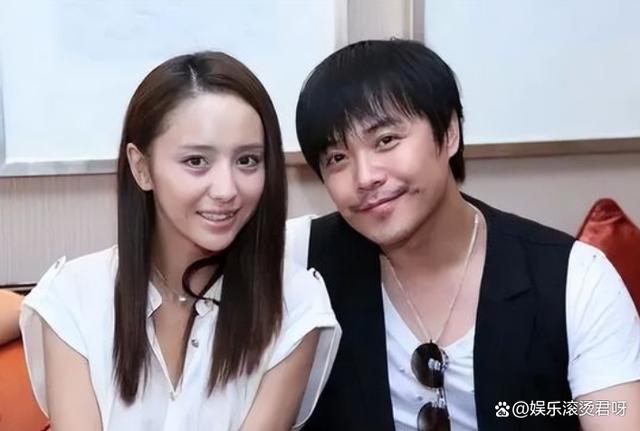 12月19日,佟丽娅和前夫陈思诚两人的名字,突然登顶了热搜榜第一的宝座